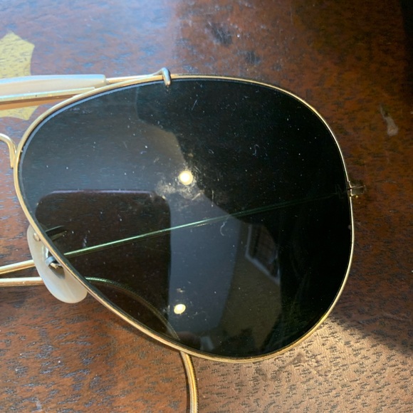 Vintage Ray-Ban Wrap Around Aviator Sunglasses - Picture 7 of 11